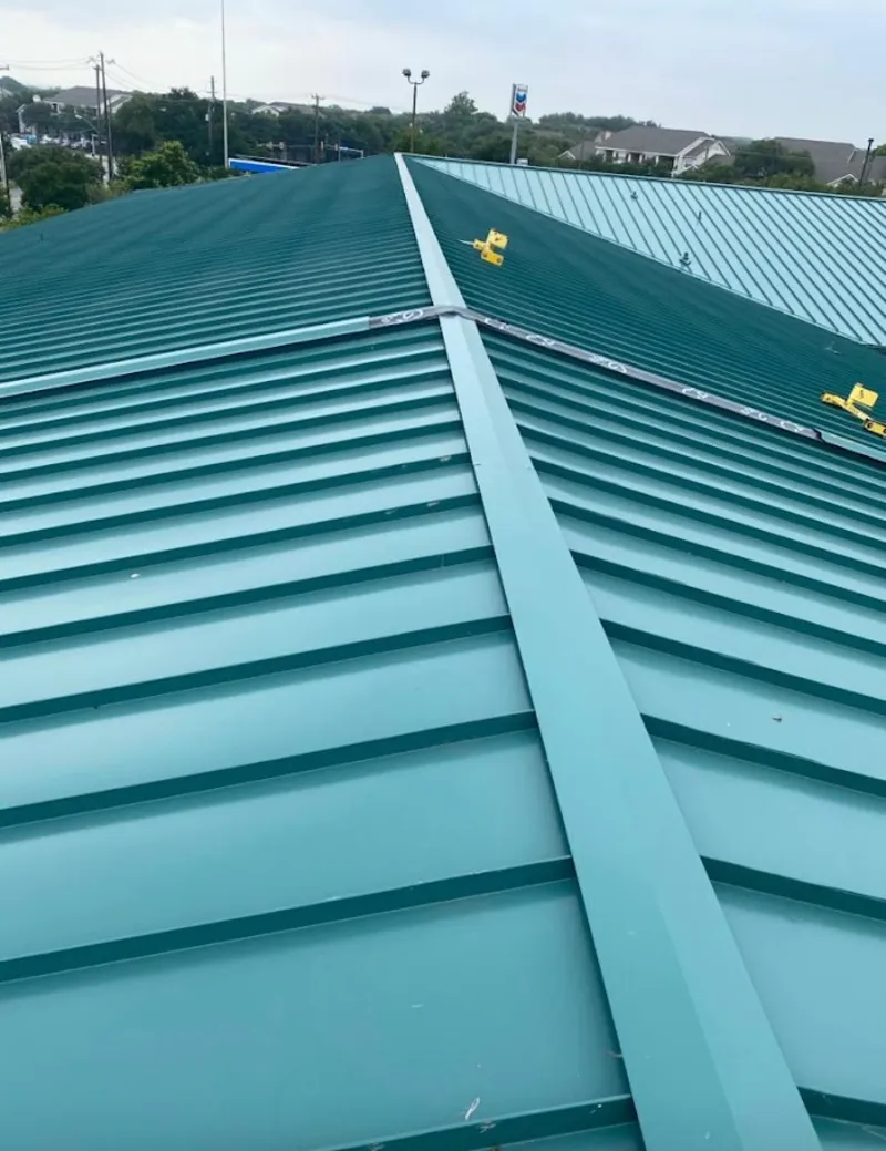 Green commercial metal roof ridge and valley for Metal Roof Repair in Lake Mary